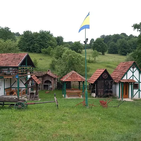 Apartament Kuca Za Odmor-vikendica- *